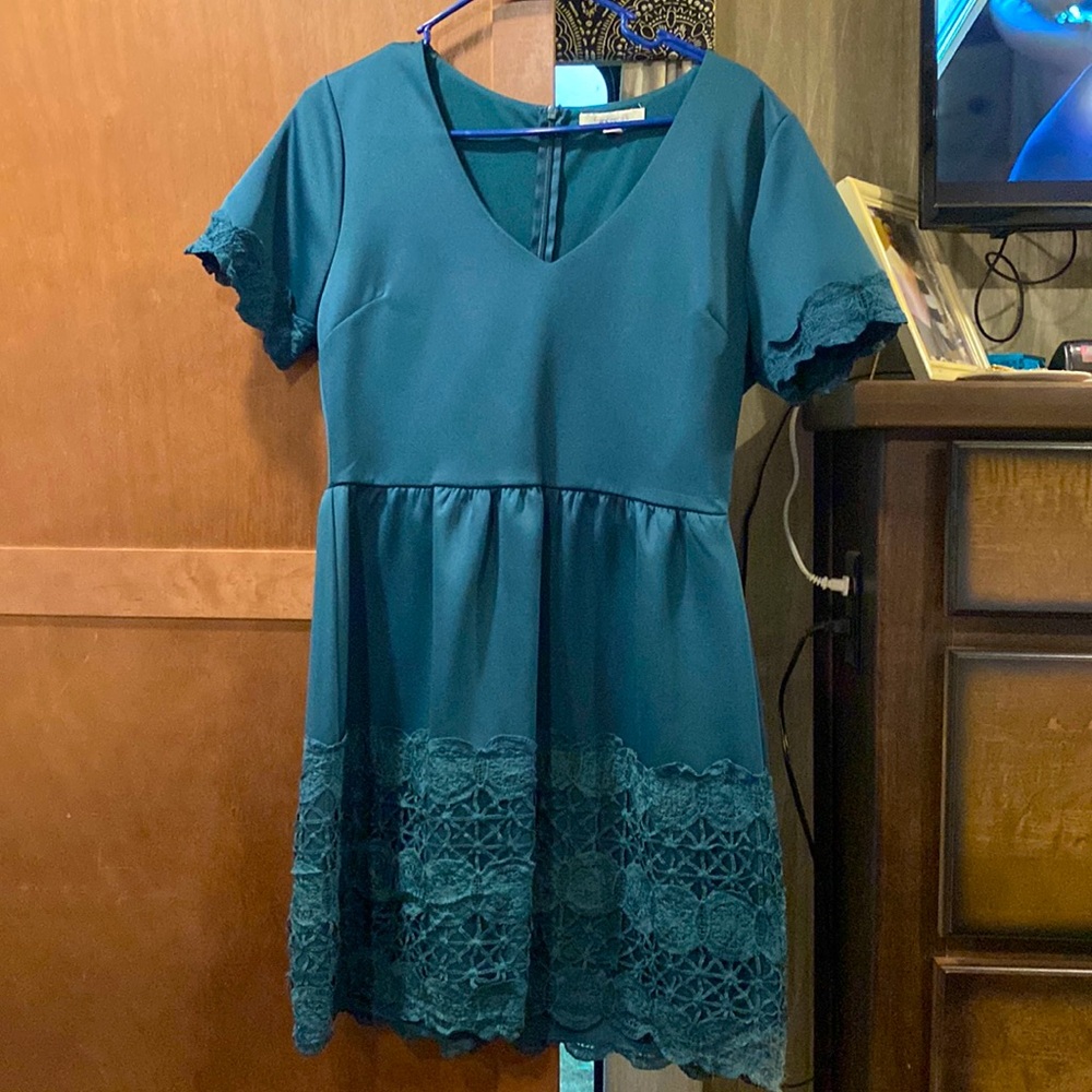 Francesca’s green dress #16